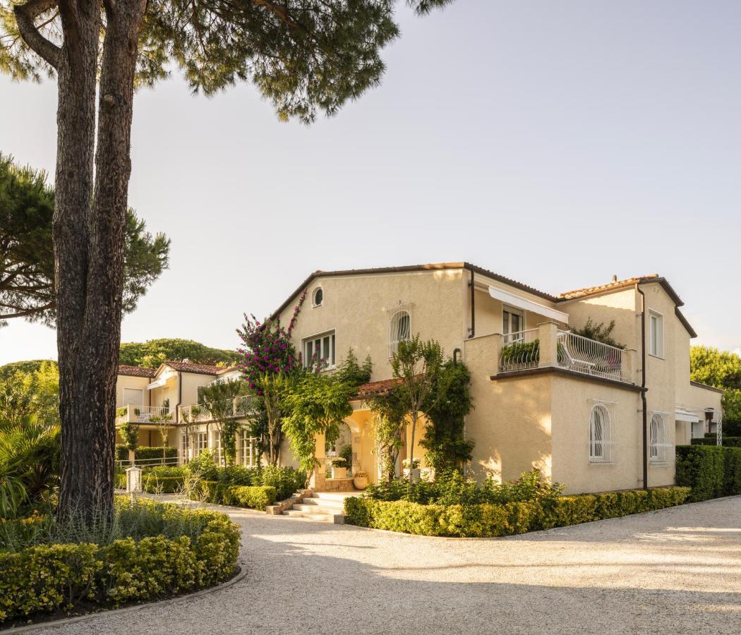 Villa Roma Imperiale フォルテ・デイ・マルミ エクステリア 写真